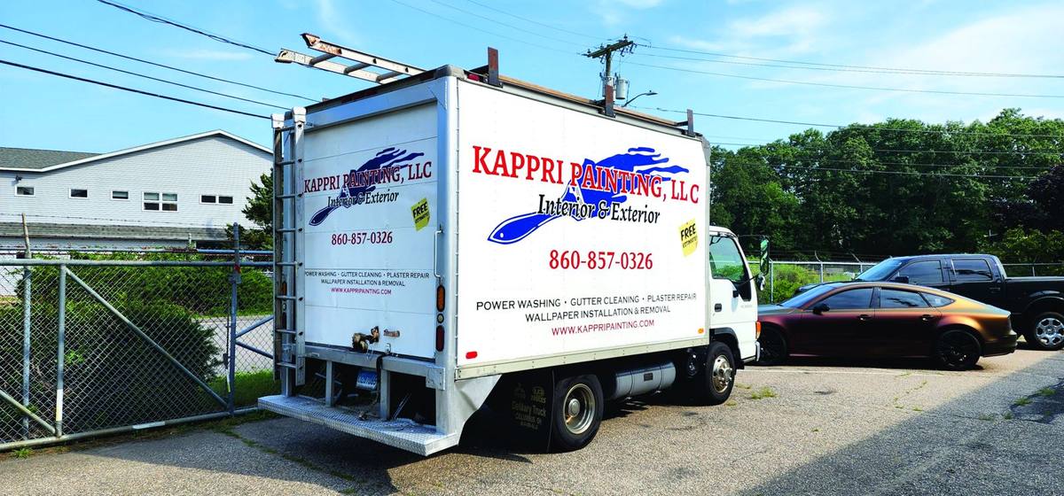 Kappri Painting box truck with rear vinyl graphics